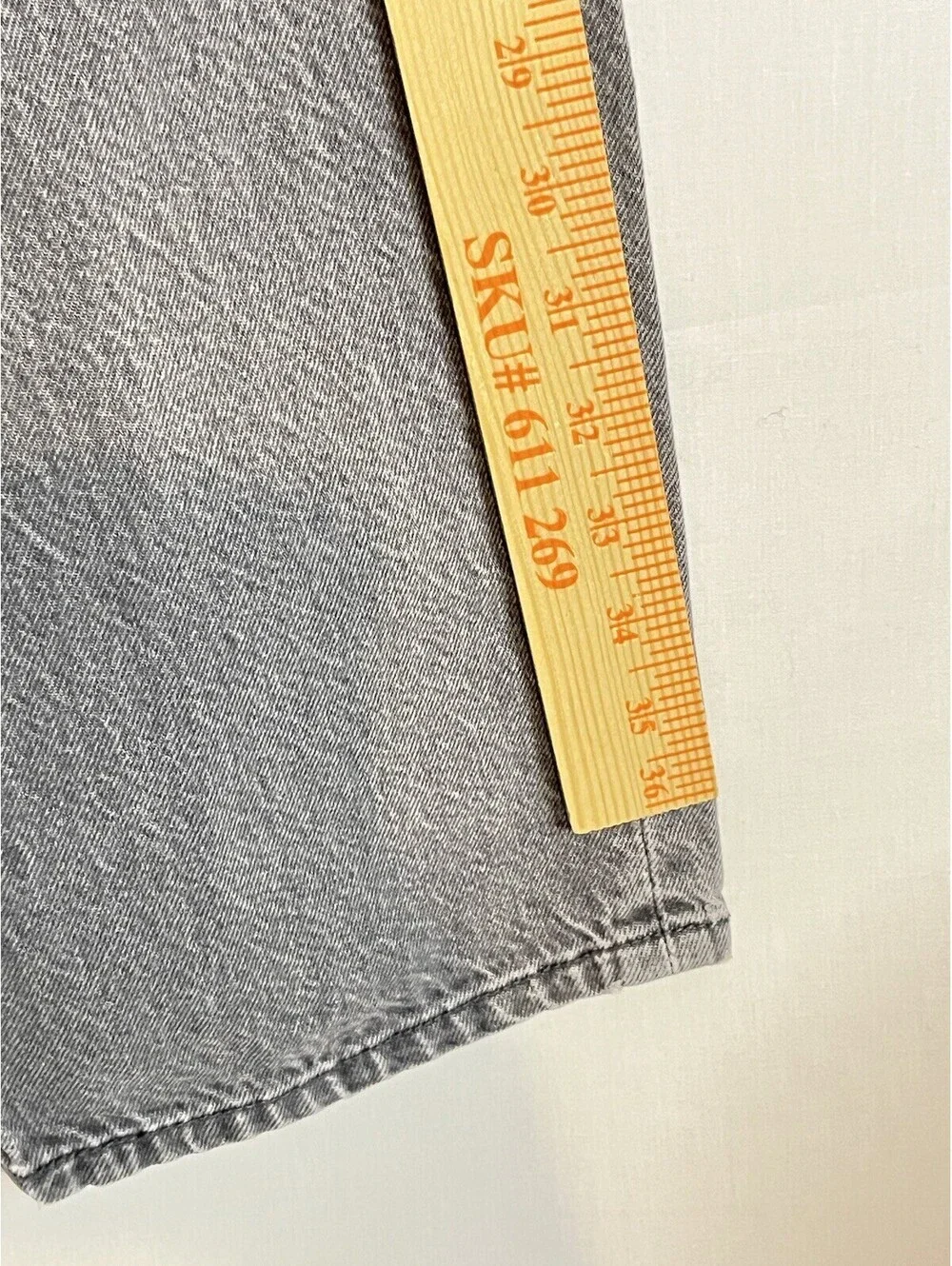 Levi’s Fresh 501 Jeans Gray Wash Denim 25x30 Mushroom Tag